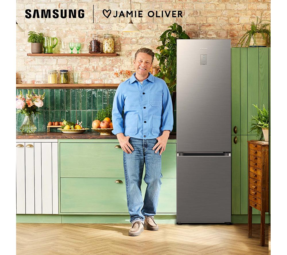 SAMSUNG Bespoke SpaceMax RL38C776ASR/EU Smart 70/30 Fridge Freezer - Silver image number 9 of 12