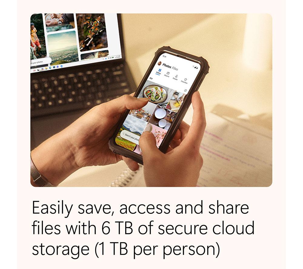 MICROSOFT 365 Family - 1 year (automatic renewal) for 6 users, Download image number 3 of 5
