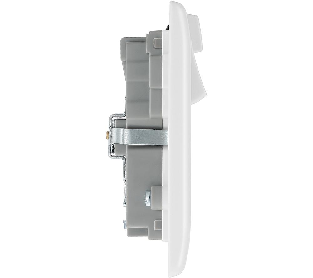 BG ELECTRICAL 822UWR Double Wall Socket with WiFi Extender & USB - White image number 7 of 8