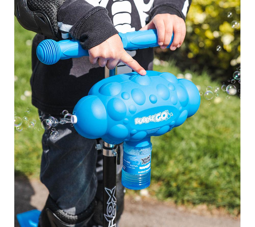XOOTZ Bubble Go Kids' Kick Scooter - Blue image number 3 of 7