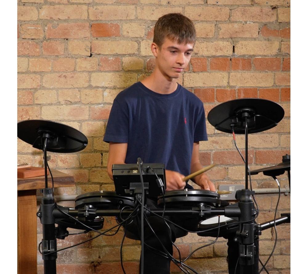 AXUS AXK4 Electronic Drum Kit with Sticks, Stool and Headphones image number 5 of 6