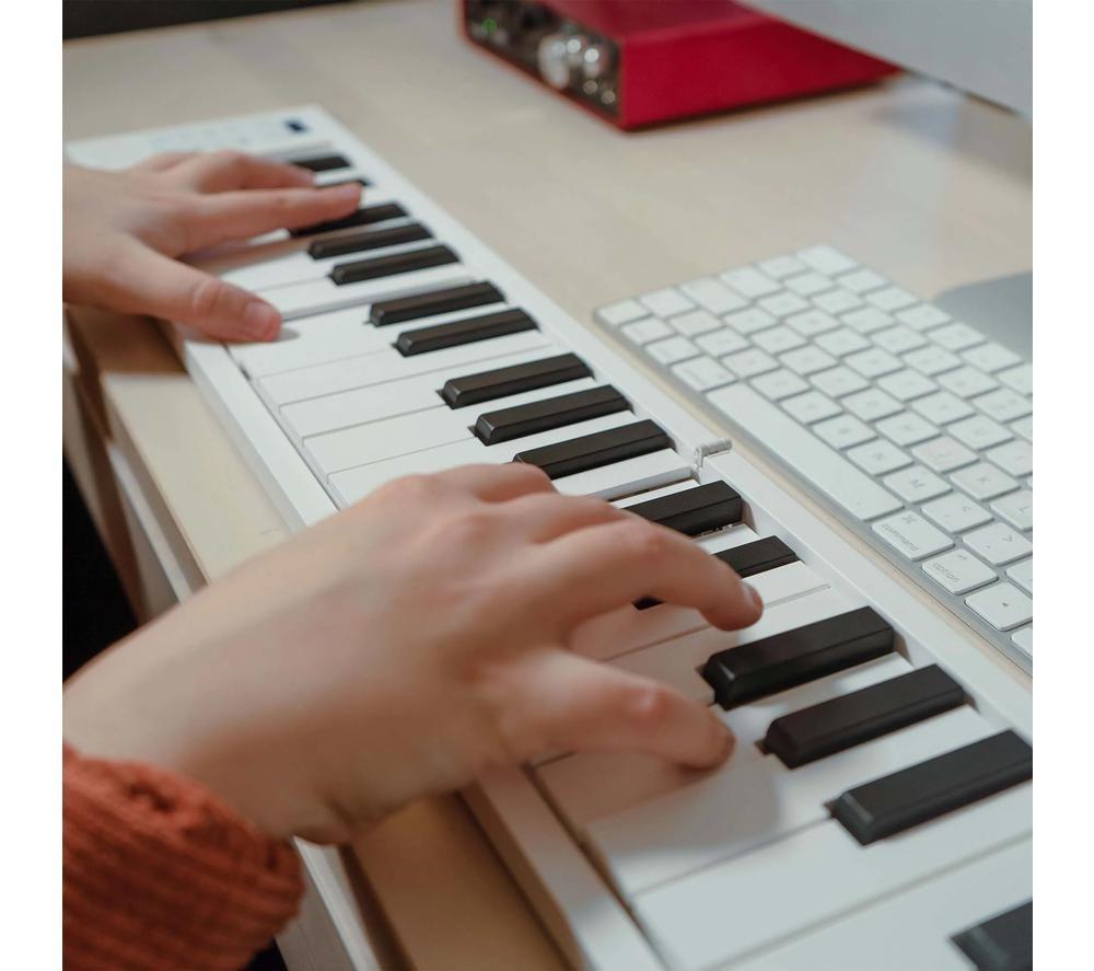 CARRY-ON BA203012 Portable Folding Piano Keyboard - White image number 2 of 3