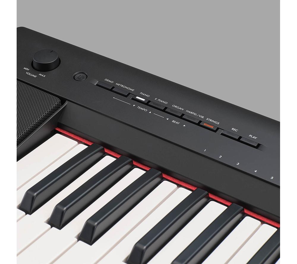YAMAHA Piaggero NP-15 Portable Keyboard - Black image number 5 of 6
