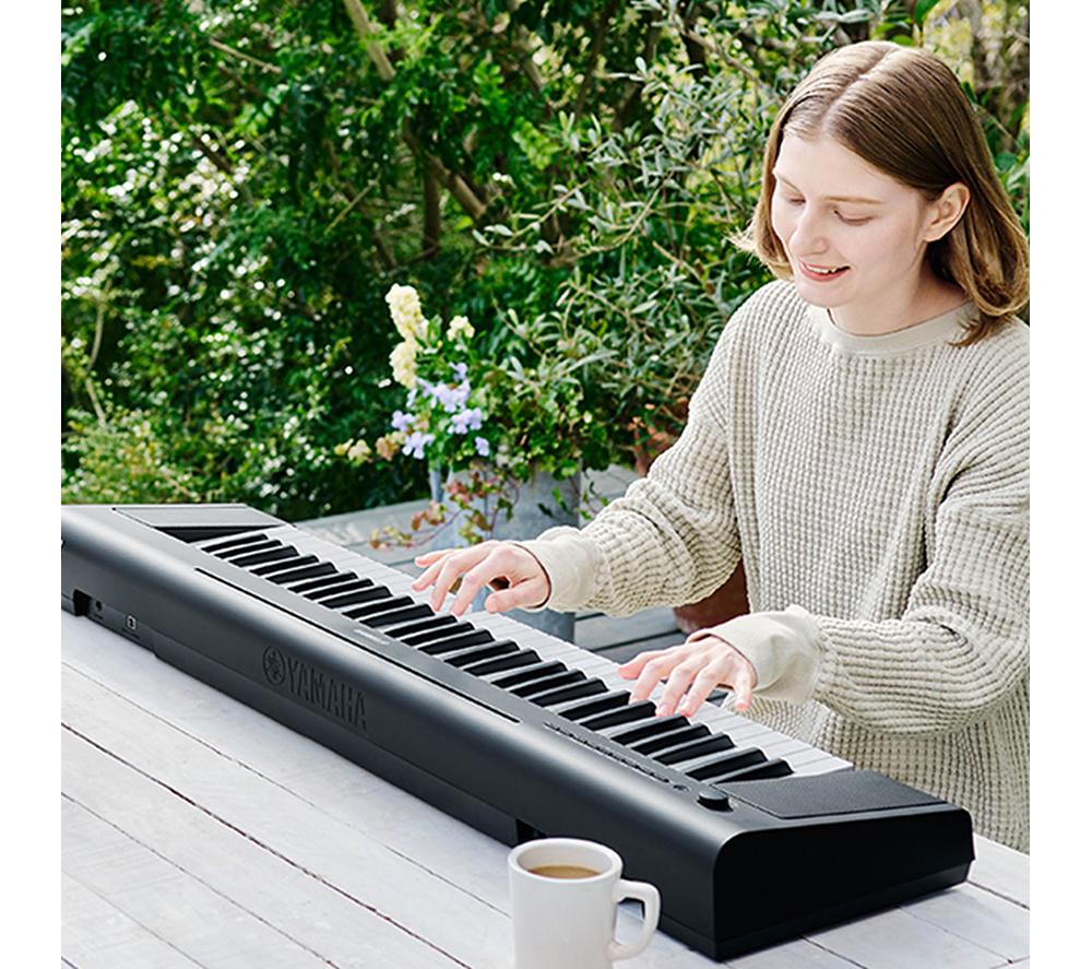 YAMAHA Piaggero NP-15 Portable Keyboard - Black image number 6 of 6