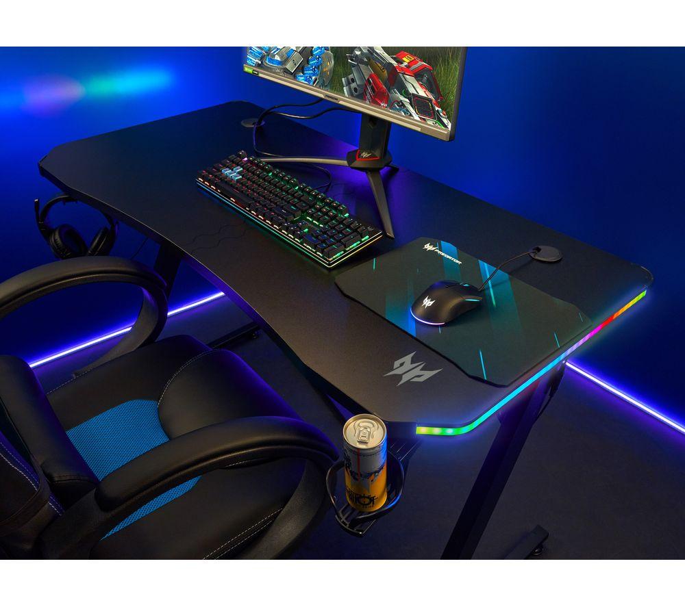 Predator store gaming desk