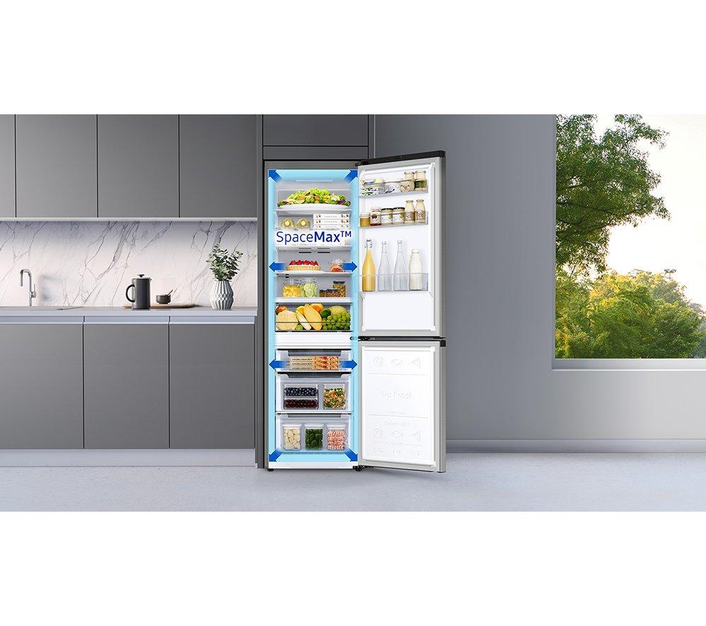SAMSUNG Series 4 SpaceMax RB34C600ESA/EU Smart 70/30 Fridge Freezer - Silver image number 10 of 11
