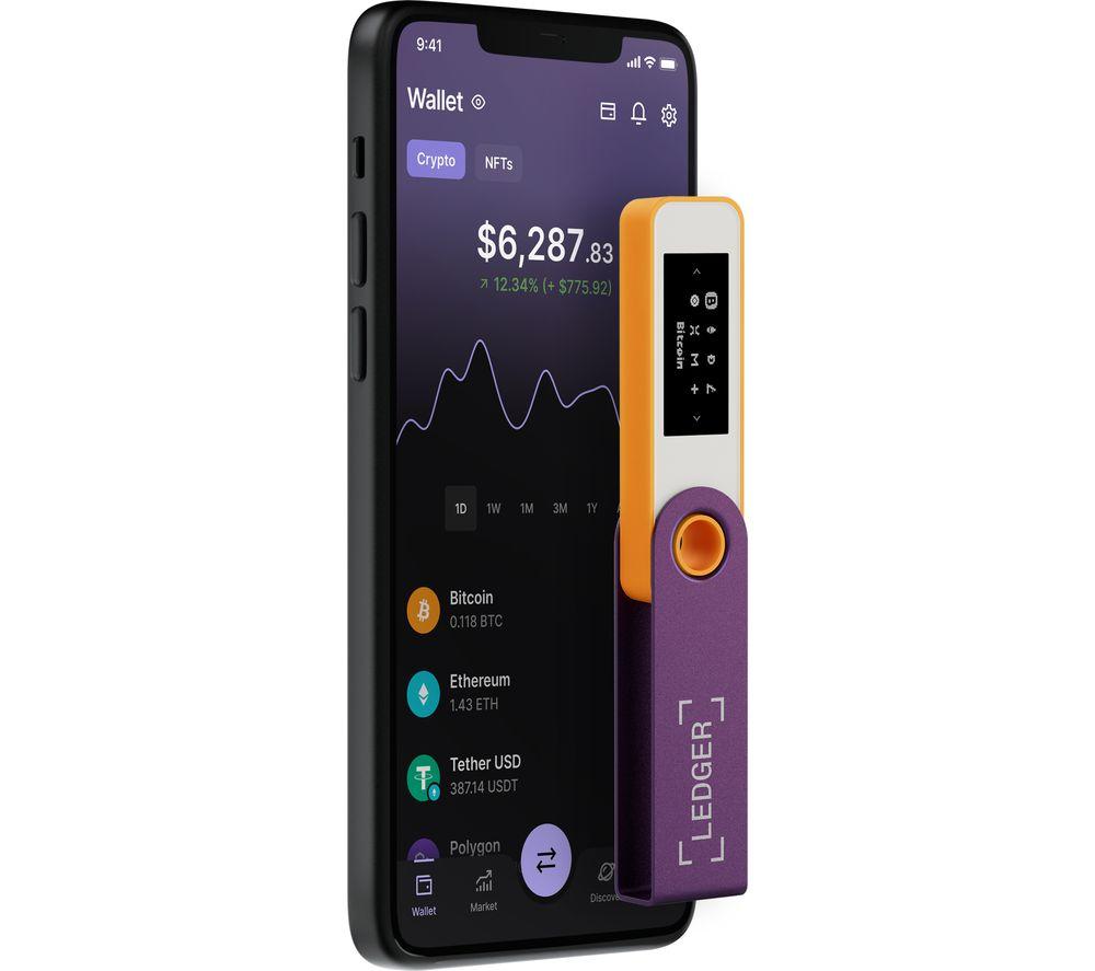 LEDGER Nano S Plus Hardware Wallet - Retro Gaming image number 2 of 9