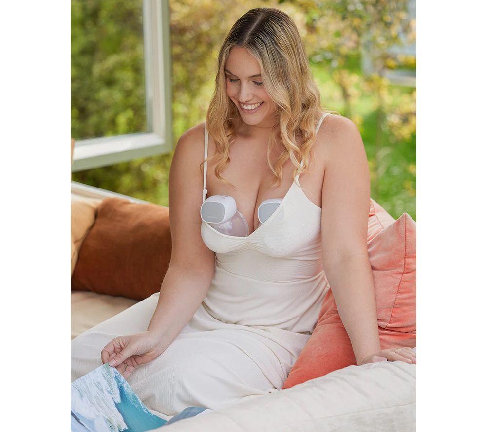 MOMCOZY S9 Pro Double Electric Wearable Breast Pump - White & Grey image number 11 of 17