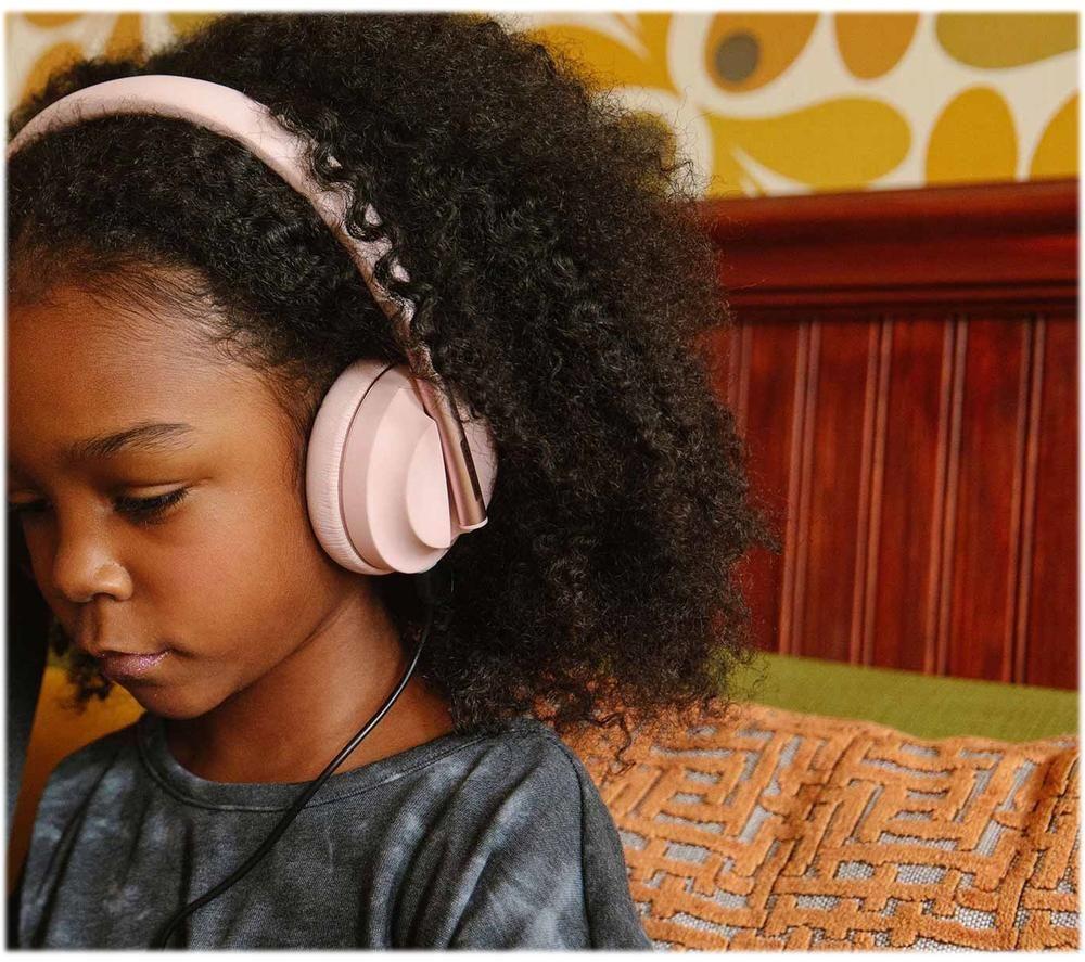 HAPPY PLUGS Play Wireless Bluetooth Kids Headphones - Pink Gold image number 5 of 7