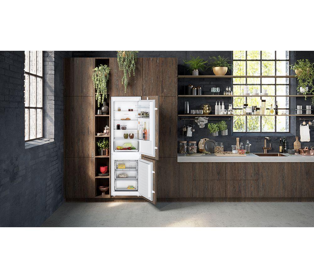 NEFF N30 KI7861SE0G Integrated 60/40 Fridge Freezer - Sliding Hinge image number 2 of 13