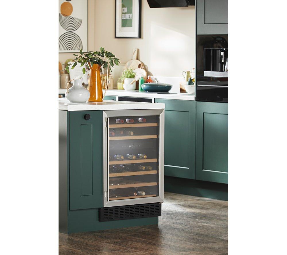 CDA CFWC604SS Wine Cooler - Stainless Steel image number 2 of 4