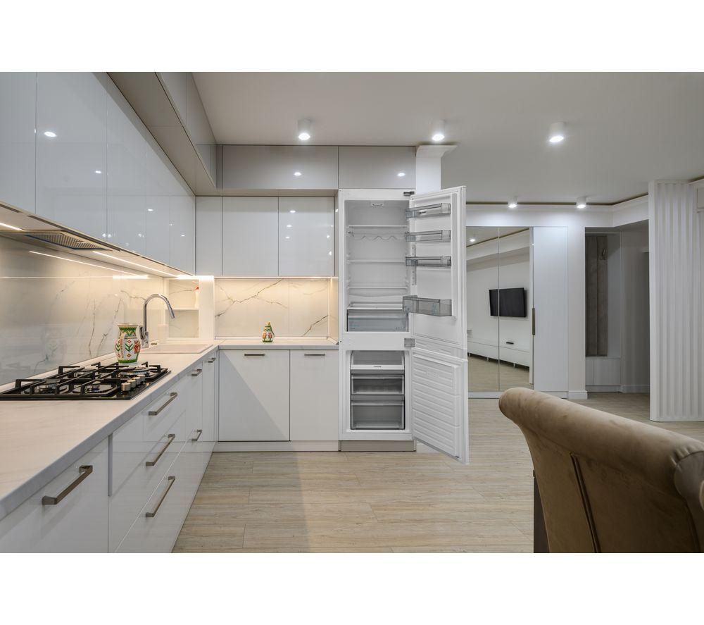 SHARP SJ-BE250M1XS-EN Integrated 70/30 Fridge Freezer - Sliding Hinge image number 8 of 9