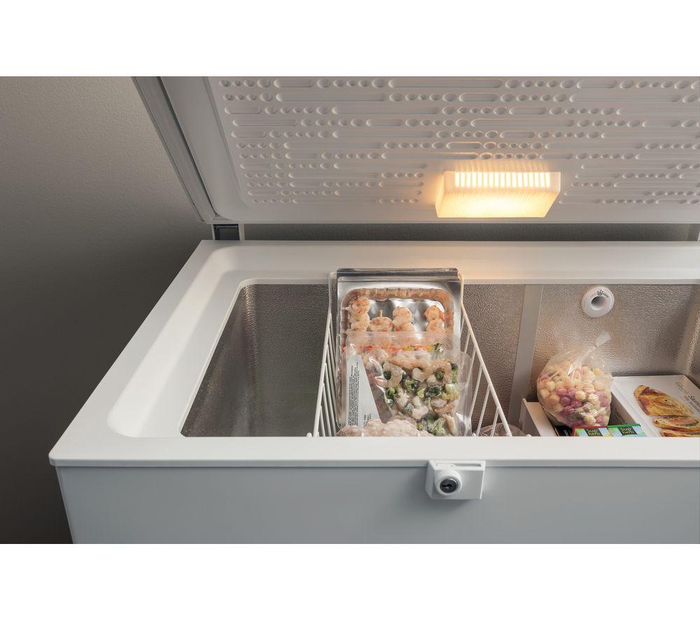 HOTPOINT CS2A 300 H FA 1 Chest Freezer - White image number 7 of 12