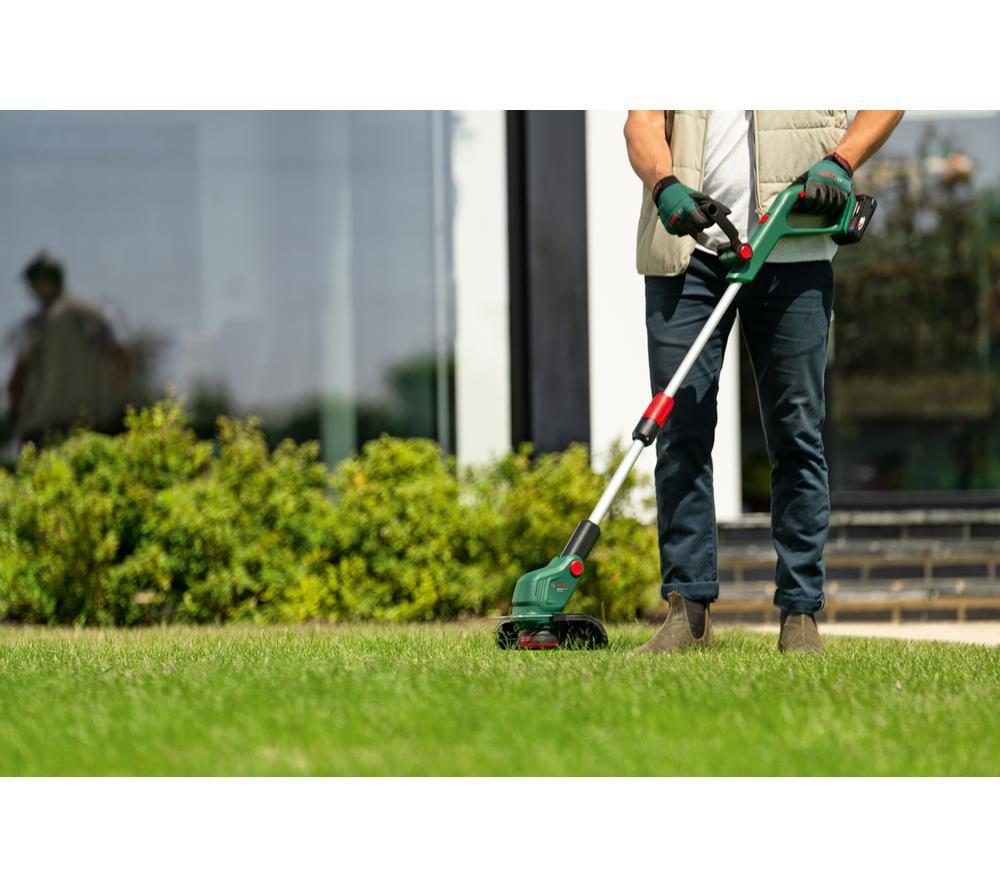 BOSCH UniversalGrassCut 18V-26-500 Cordless Grass Trimmer - Black & Green image number 9 of 12