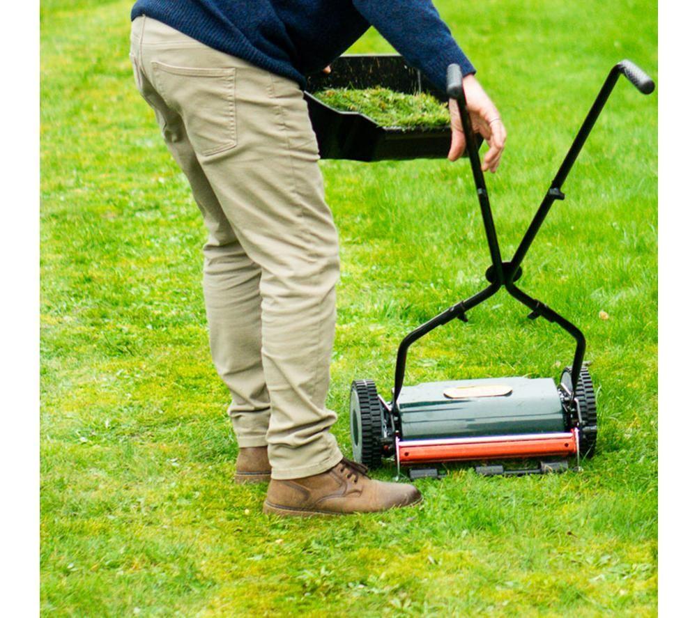 WEBB WEH30 Cordless Cylinder Lawn Mower - Green, Orange & Black image number 4 of 6