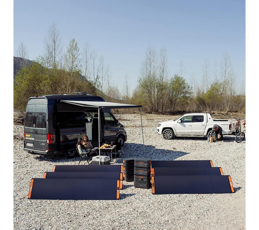 JACKERY Explorer 2000 Plus Portable Power Station image number 9 of 11