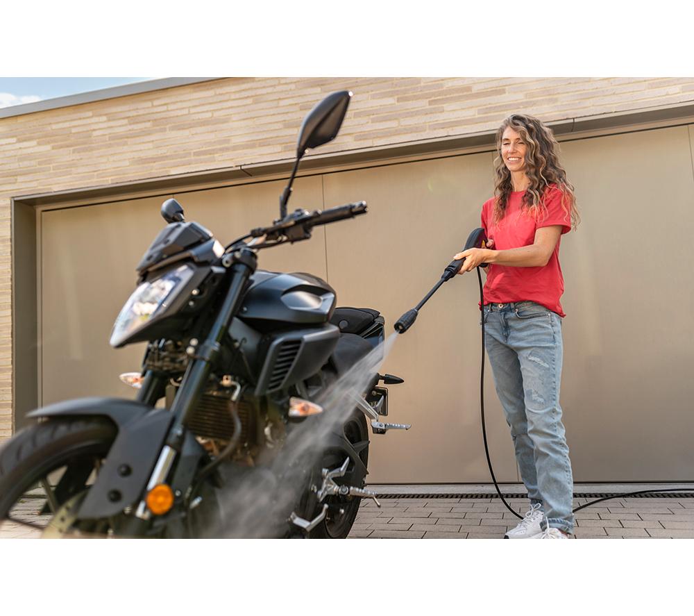 KARCHER K 4 Classic Pressure Washer - 130 bar image number 6 of 11