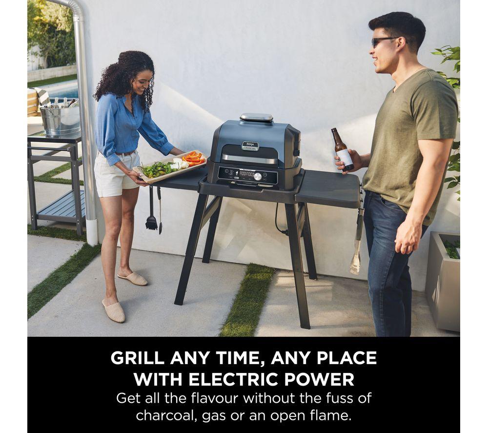 NINJA Woodfire Pro Connect XL OG901UK Outdoor Electric BBQ Grill & Smoker &ndash; Black & Blue image number 15 of 16