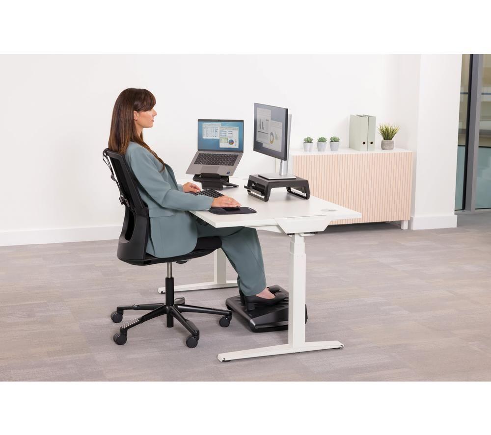 FELLOWES Breyta 100016562 Footrest - Black image number 10 of 13