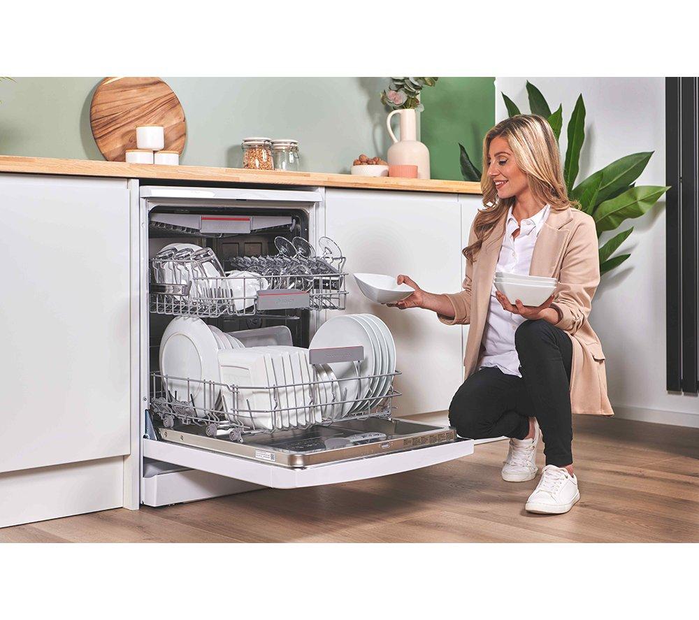 BOSCH Series 6 PerfectDry SMS6ZCW10G Full-size WiFi-enabled Dishwasher - White image number 12 of 21