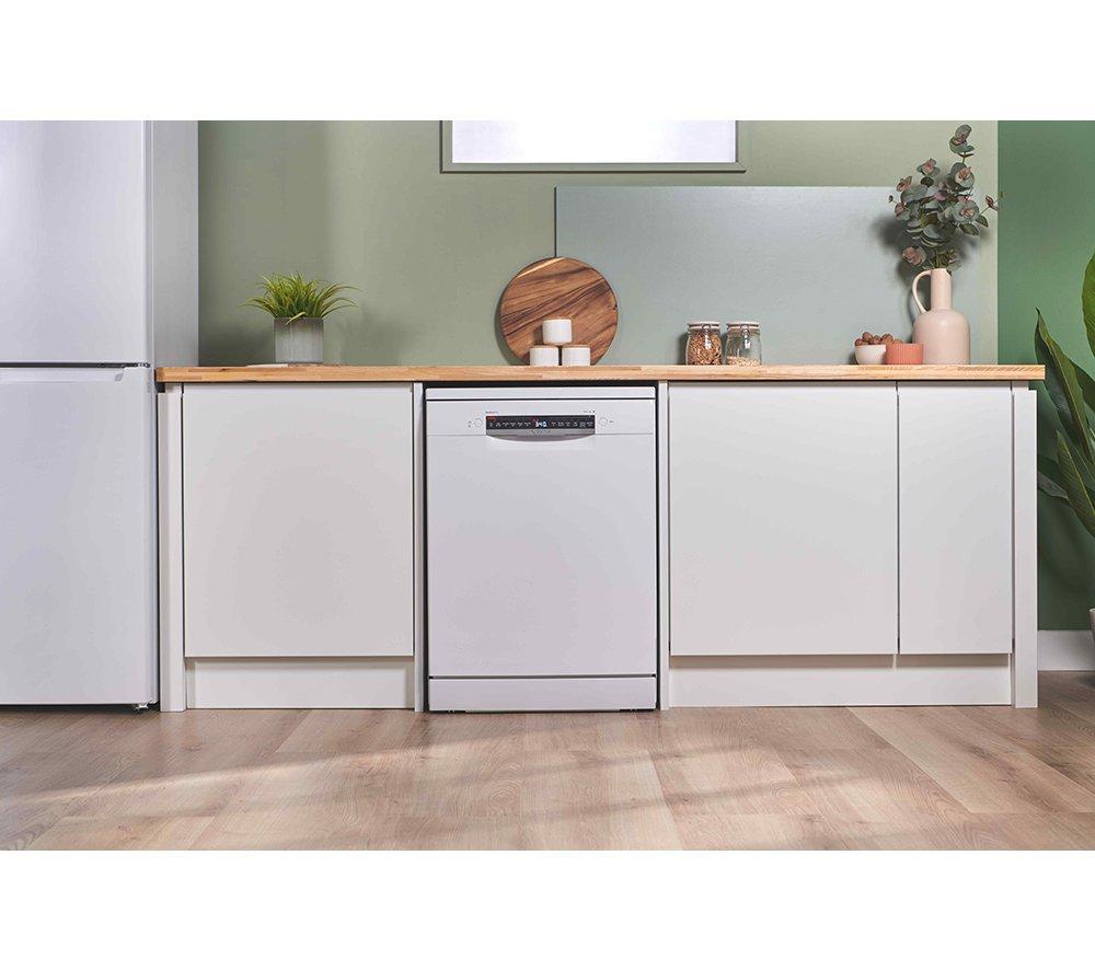 BOSCH Series 6 PerfectDry SMS6ZCW10G Full-size WiFi-enabled Dishwasher - White image number 13 of 21