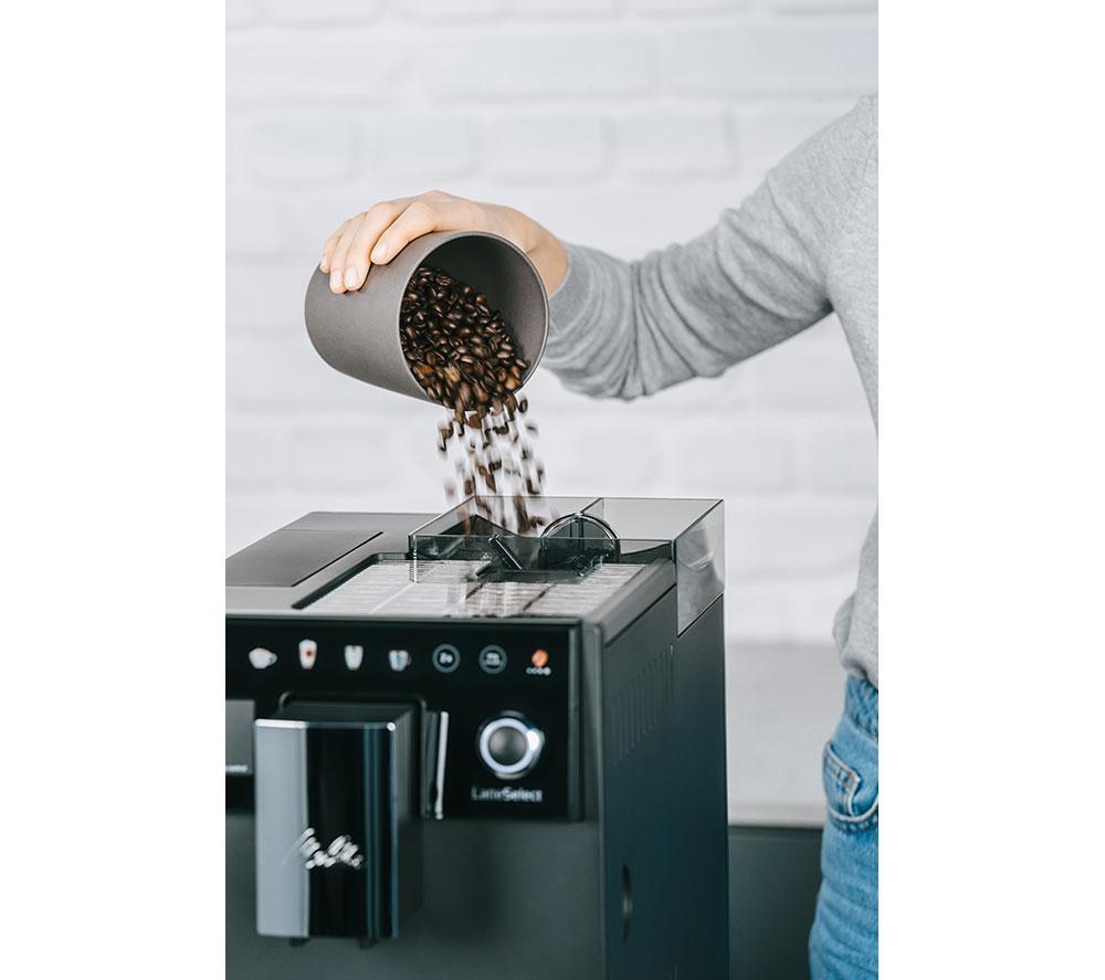 MELITTA LatteSelect Bean to Cup Coffee Machine - Black image number 7 of 12