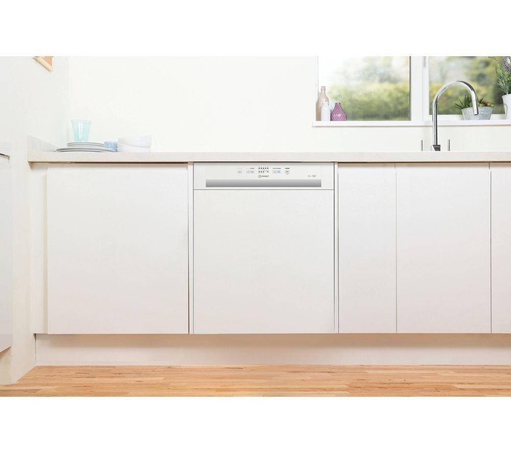INDESIT Push&Go I3B L626 UK Full-size Semi-integrated Dishwasher image number 10 of 11