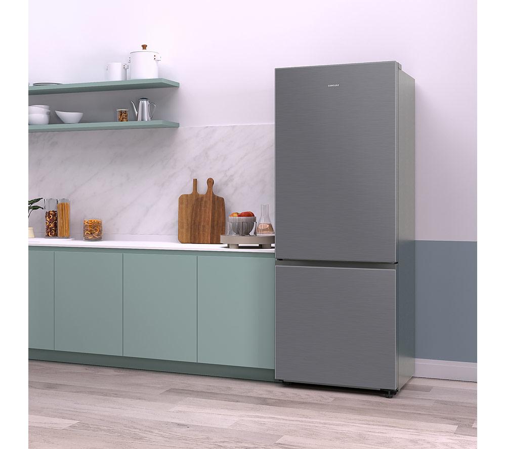 SAMSUNG SpaceMax RB53DG706AS9EU 70/30 Smart Fridge Freezer - Silver image number 9 of 11