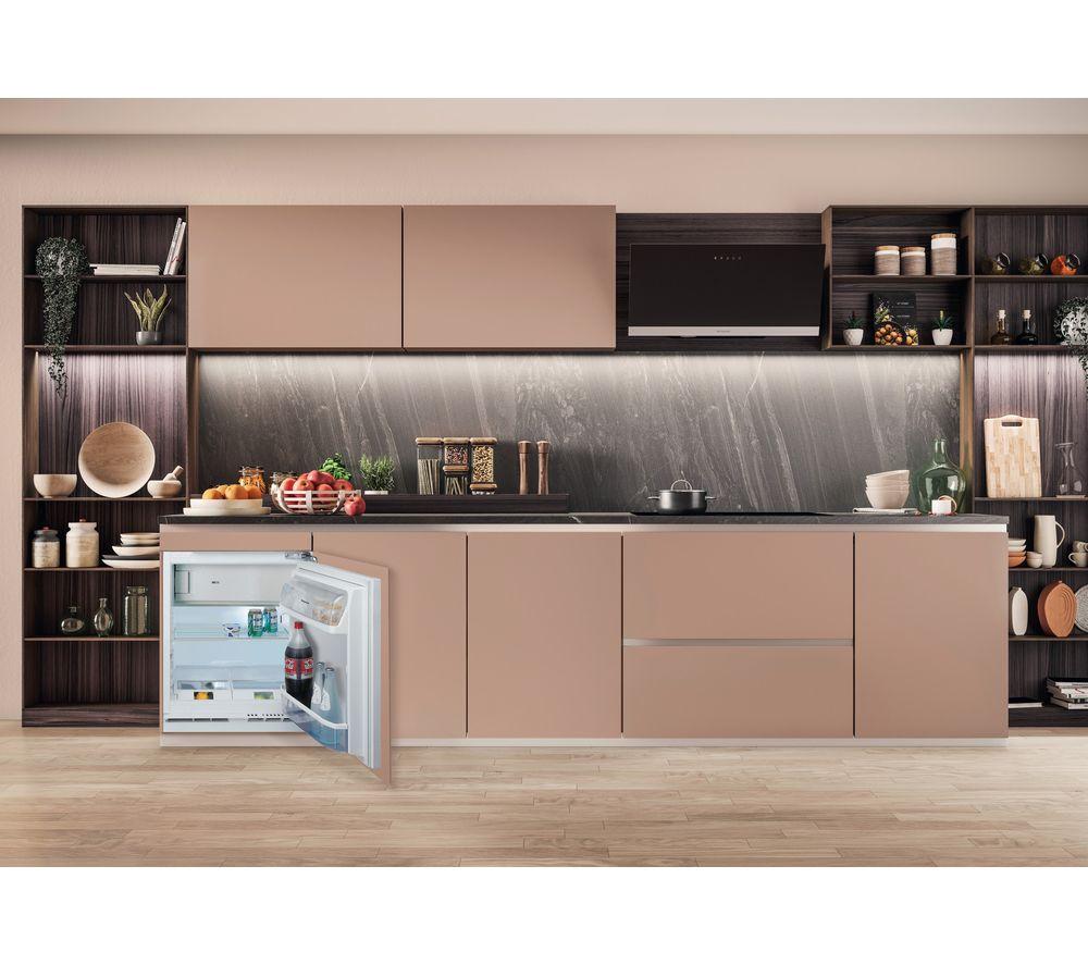 HOTPOINT Low Frost HBUF011.UK Integrated Undercounter Fridge - Fixed Hinge image number 6 of 7