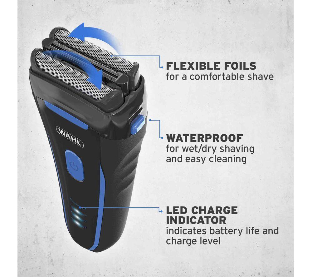 WAHL Clean & Close Wet & Dry Stubble Foil Shaver - Black & Blue image number 2 of 9