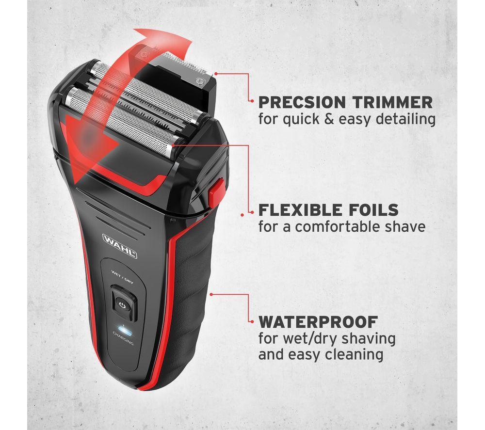 WAHL Clean & Close Wet & Dry Stubble Foil Shaver - Black & Red image number 3 of 4