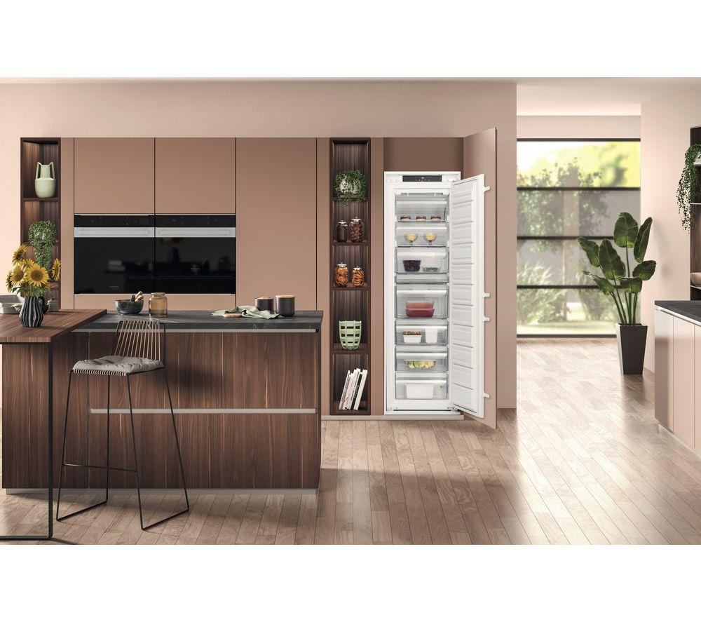 HOTPOINT Frost Free HF 1801 E F2 UK Integrated Tall Freezer - Sliding Hinge image number 10 of 11