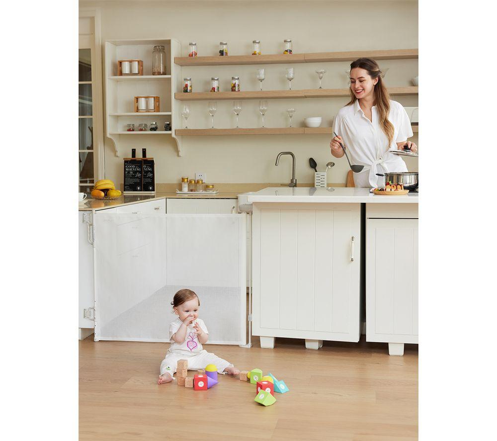 MOMCOZY Retractable Safety Baby Gate image number 6 of 9
