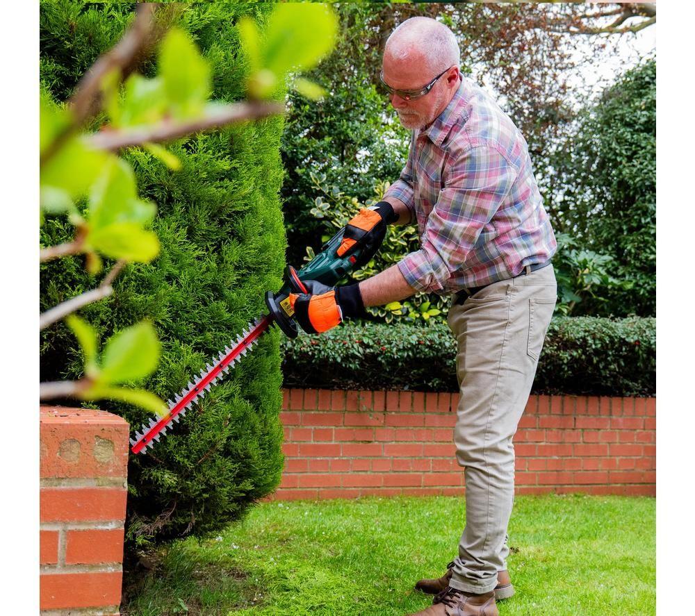 WEBB Eco WEV20HTB2 Cordless Hedge Trimmer - Black & Green image number 6 of 15