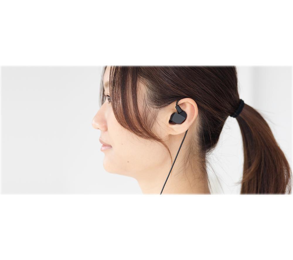 FINAL AUDIO A3000 Earphones - Black image number 2 of 3