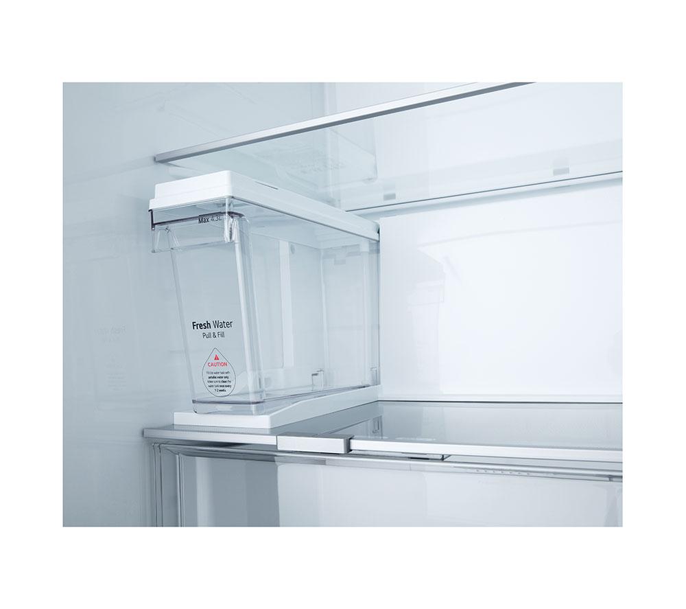 LG NatureFRESH GSLE81EPBC American-Style Smart Fridge Freezer - Essence Black Steel image number 13 of 15