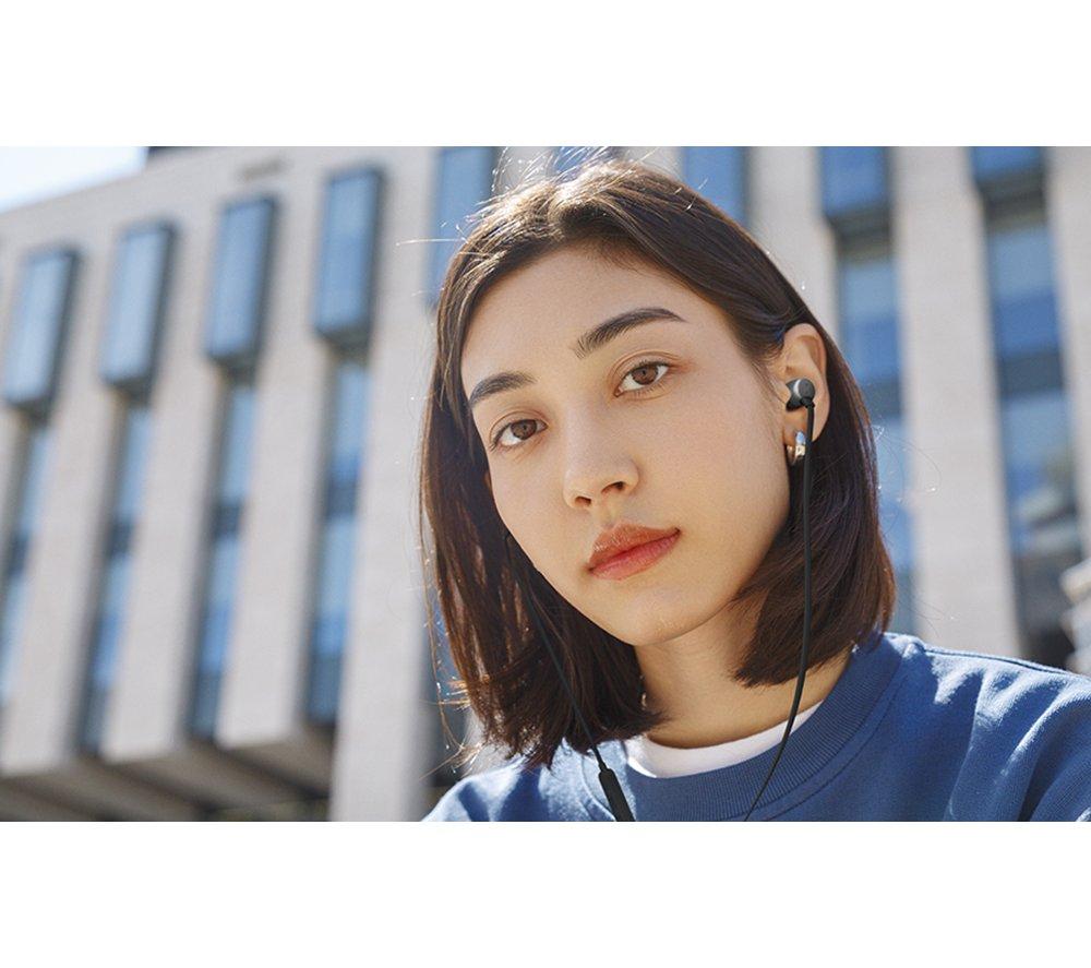 JBL Tune 310C Earphones - Black image number 8 of 9