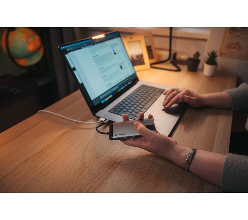 VERBATIM 49142 8-port USB Type-C Hub image number 5 of 7