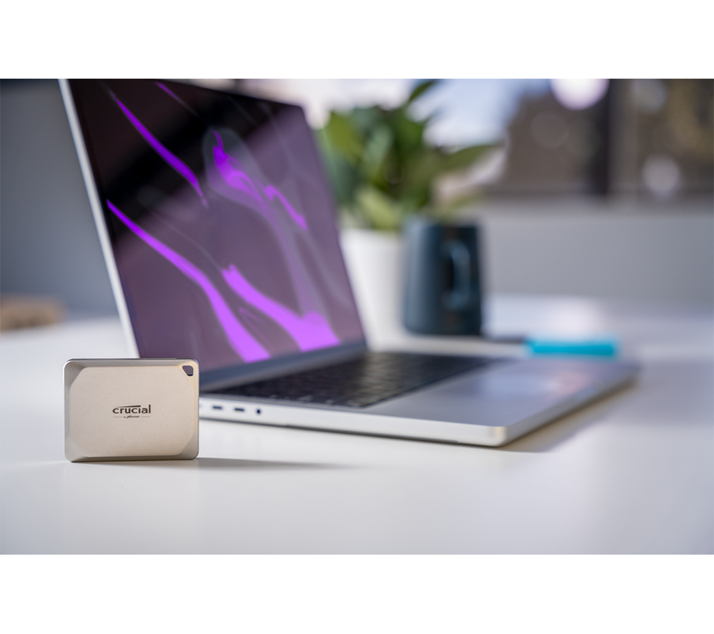 CRUCIAL X9 Pro External SSD for Mac - 4 TB image number 10 of 11