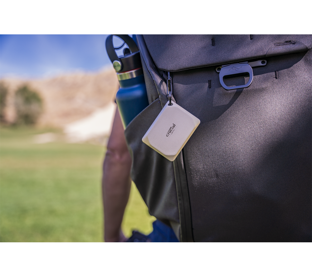 CRUCIAL X9 Pro External SSD for Mac - 4 TB image number 11 of 11