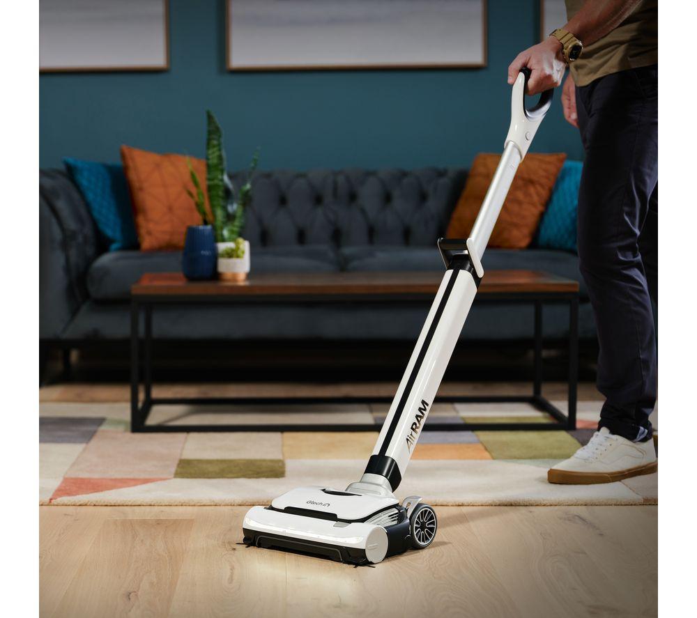 GTECH AirRAM 3 Dual Edge-Clean Cordless Vacuum Cleaner &ndash; Black & White image number 3 of 9