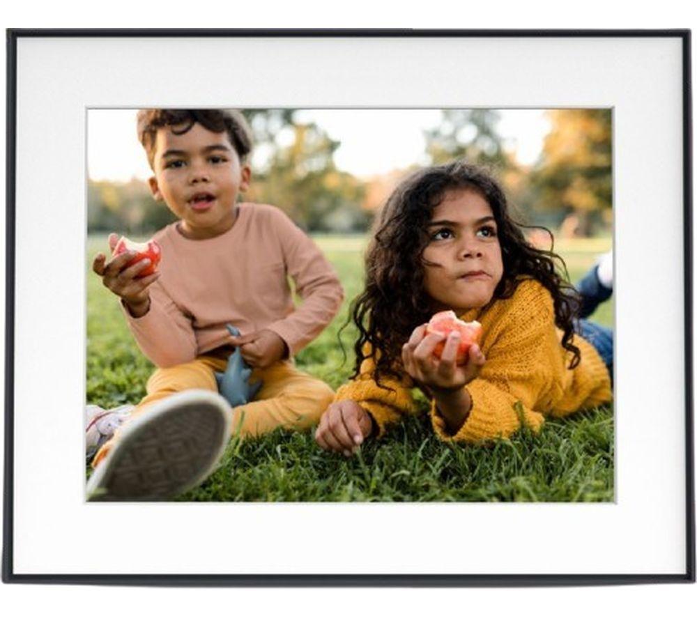 AURA Walden 15inch WiFi Digital Photo Frame - Black & White