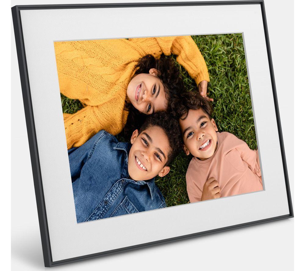 AURA Walden 15" WiFi Digital Photo Frame - Black & White image number 4 of 5