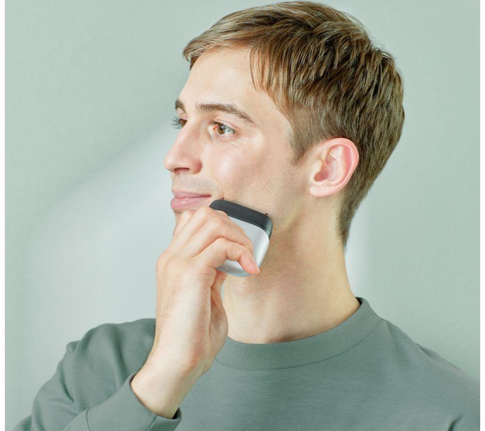 PANASONIC ES-CM3BKS511 Wet & Dry Foil Shaver - Black image number 4 of 8
