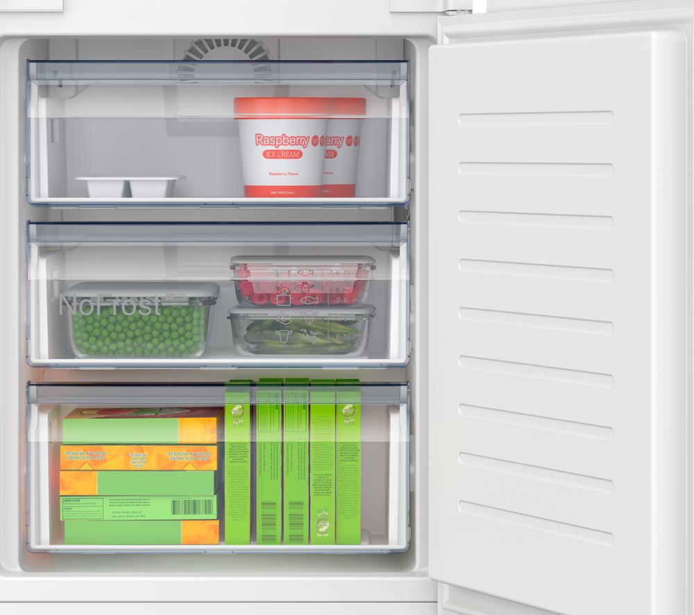 BOSCH Series 2 KIN96NSE0G Integrated 60/40 Fridge Freezer - Sliding Hinge image number 6 of 18