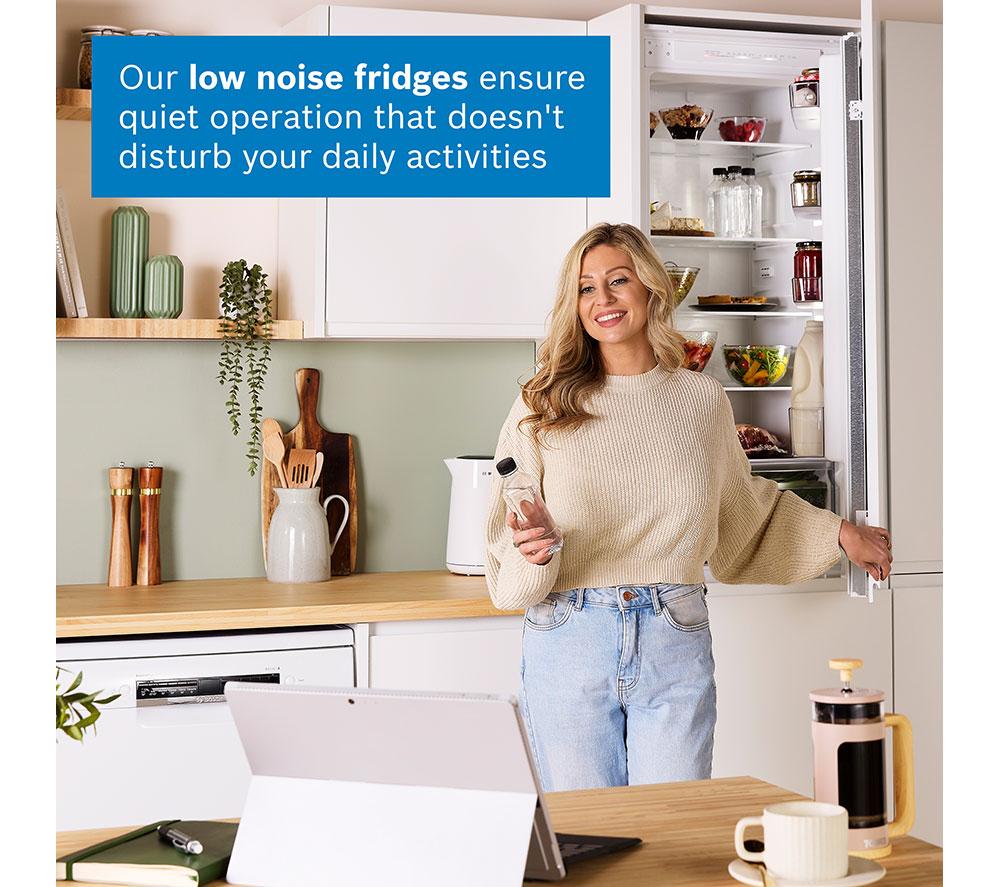BOSCH Series 2 KIN96NSE0G Integrated 60/40 Fridge Freezer - Sliding Hinge image number 10 of 18
