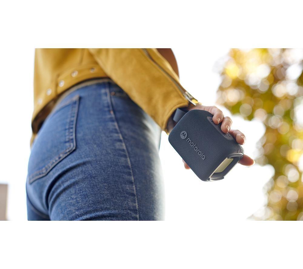 MOTOROLA ROKR 300 Portable Bluetooth Speaker - Blue image number 3 of 5