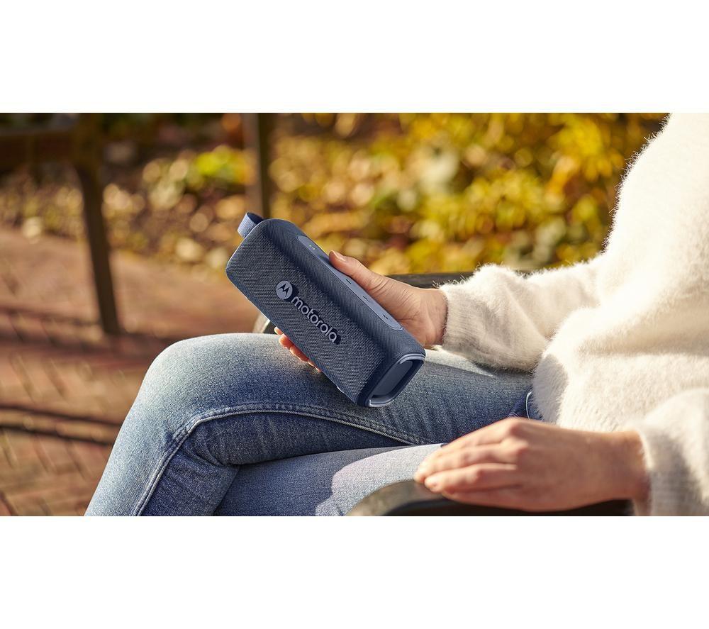 MOTOROLA ROKR 600 Portable Bluetooth Speaker - Blue image number 2 of 4