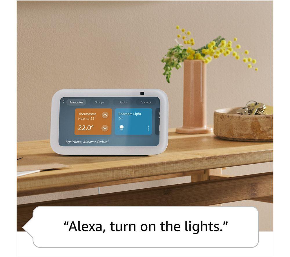 BLINK Echo Show 5 (3rd Gen) Smart Display with Alexa (Charcoal) & Mini Full HD 1080p WiFi Plug-In Security Camera Bundle image number 6 of 13