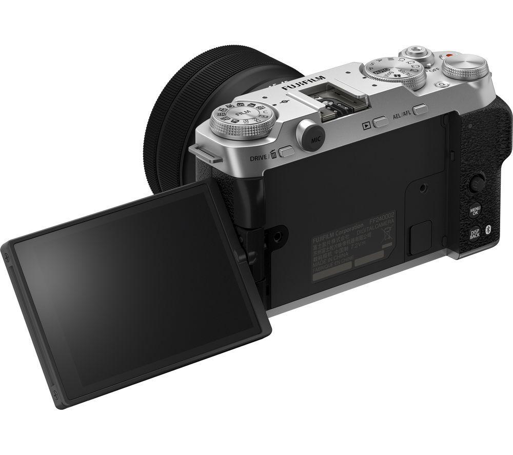 FUJIFILM X-M5 Mirrorless Camera with FUJINON XC 15-45 mm f/3.5-5.6 OIS PZ Lens - Silver image number 3 of 6